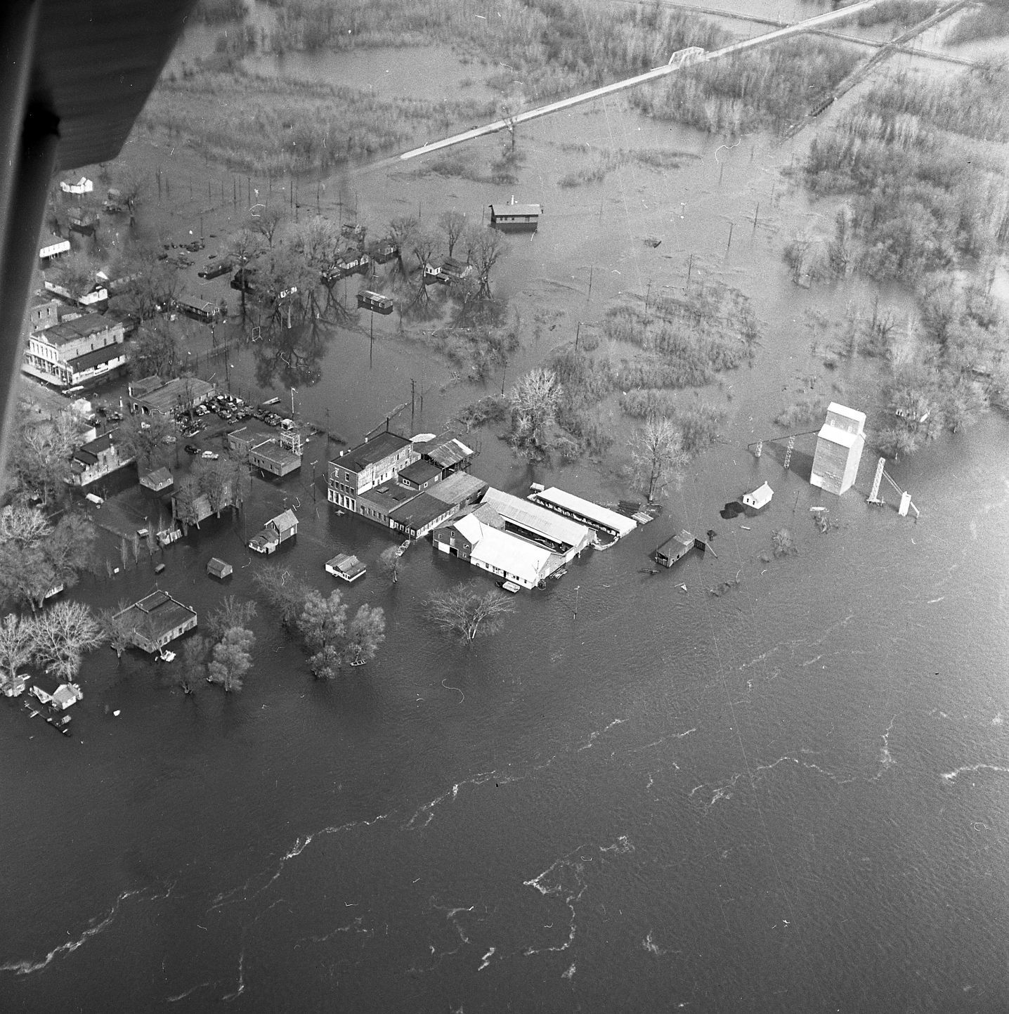 021420-Flood-April-1951-003